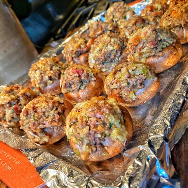 Bacon cheeseburger stuffed mushrooms