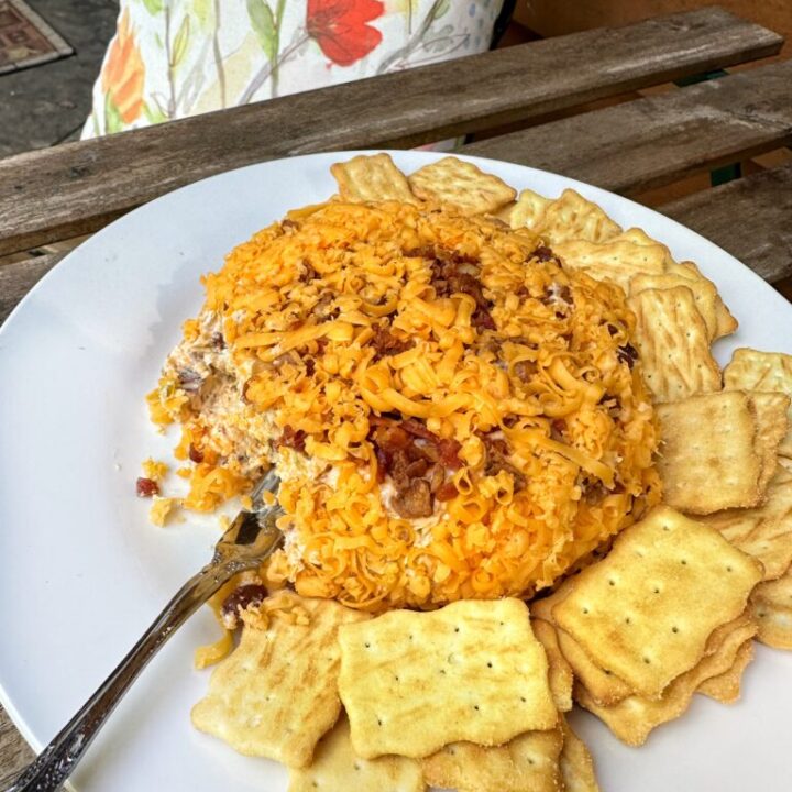 Wisconsin Supper Club Cheeseball