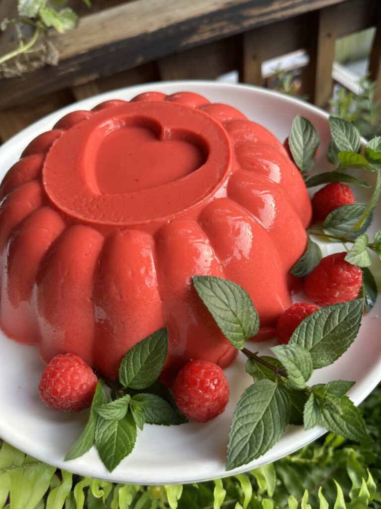 Raspberry Delight Jello
