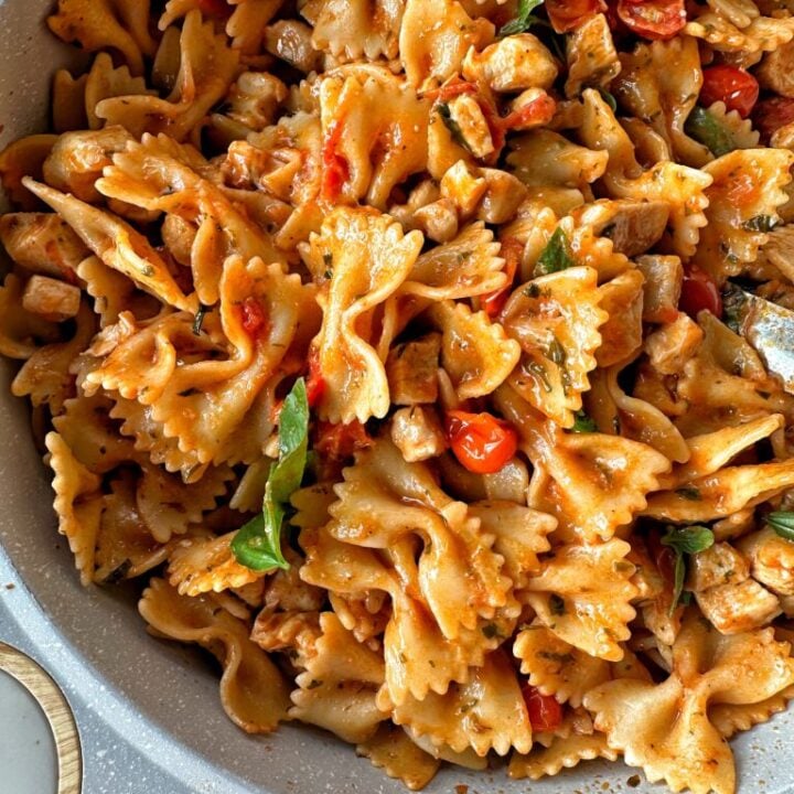 tomato butter pasta with chicken