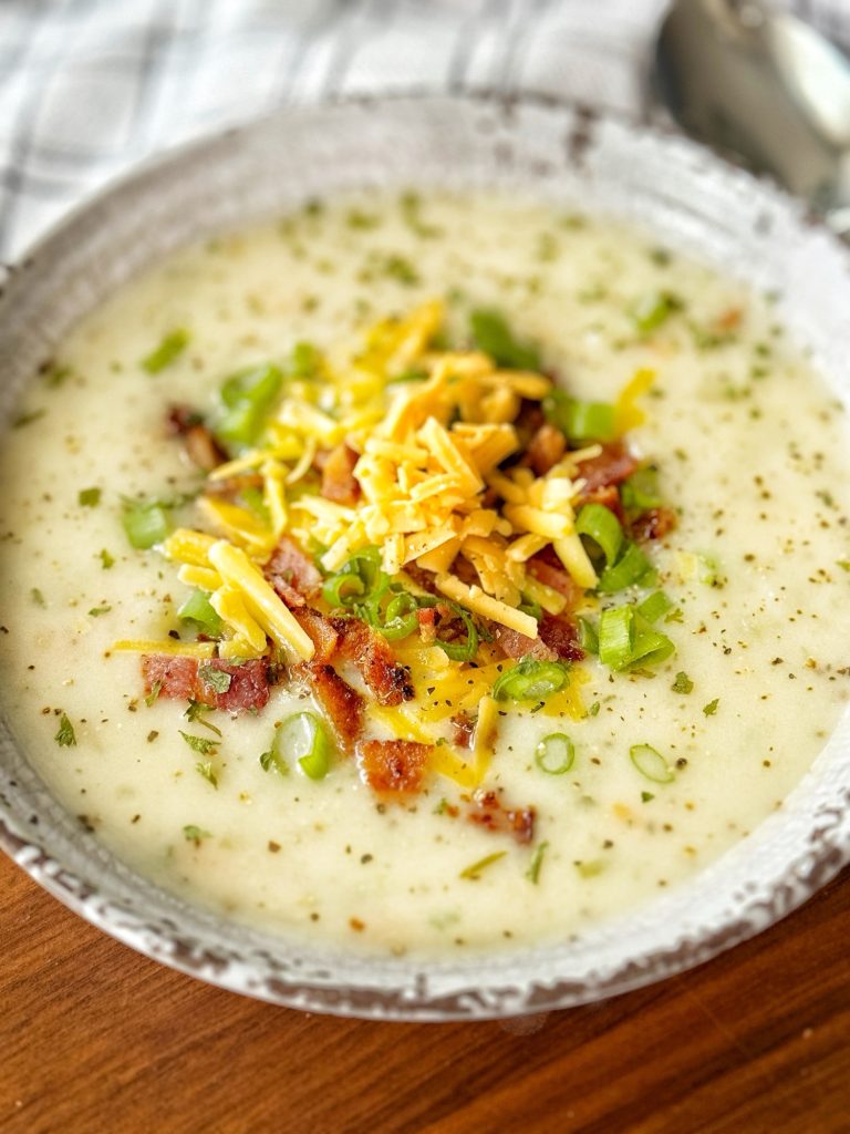 Loaded Mashed Potato Soup - The Tipsy Housewife