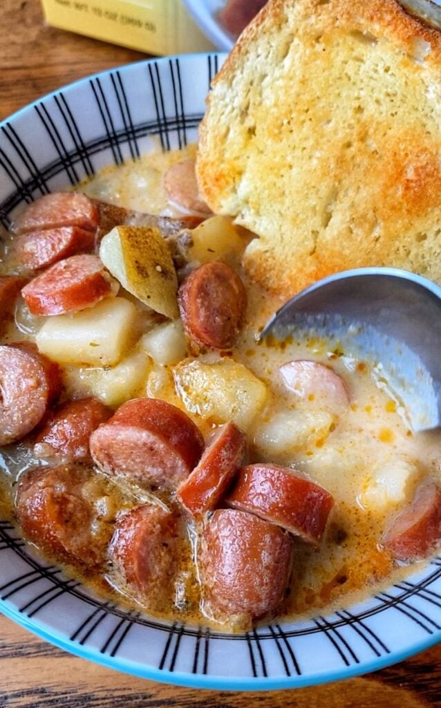 Frankfurter and Potato Soup