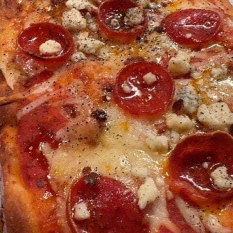 Crispy Pepperoni and Blue Cheese Flatbread with Honey Drizzle Recipe