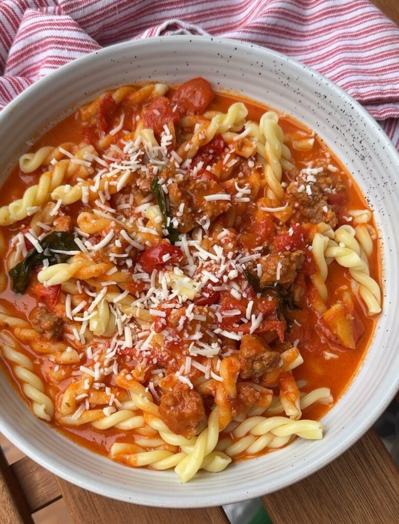 Creamy Tomato Basil Sausage Pasta