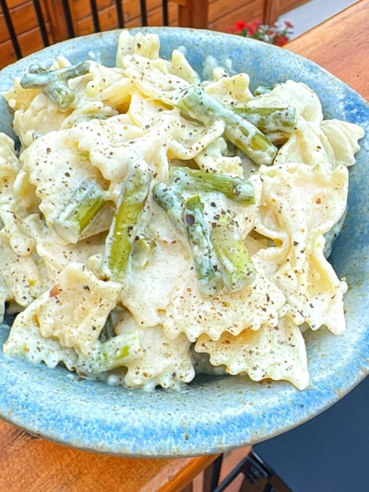 Creamy Asparagus Bow Tie Pasta Recipe