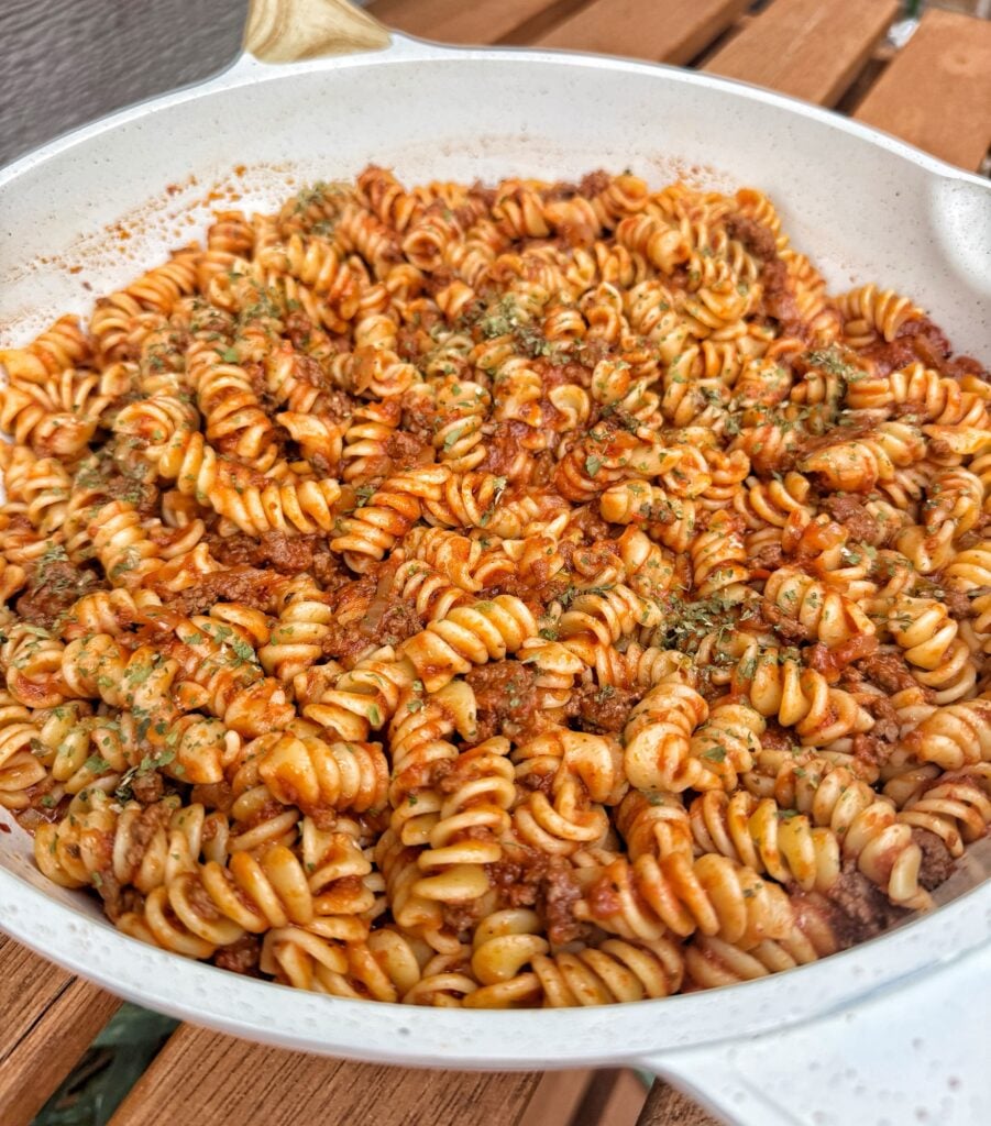 Pasta with meat sauce