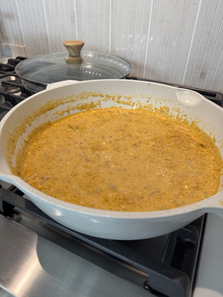 The sauce in the pan
