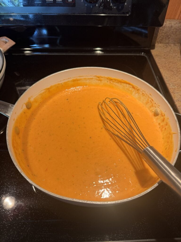 Teh sauce in a pan