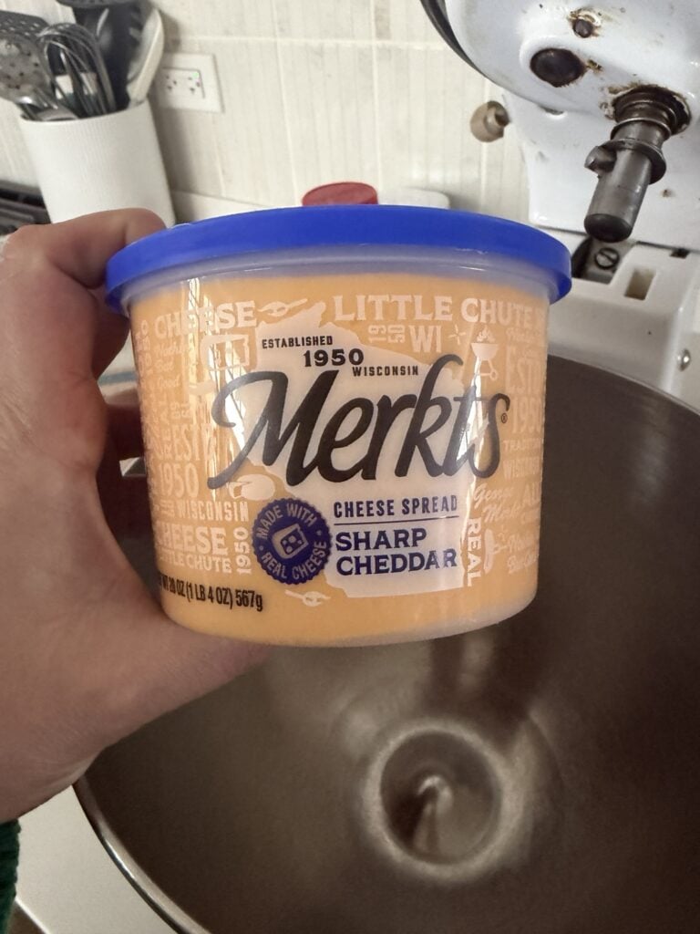 Merkts Cheddar Spread
