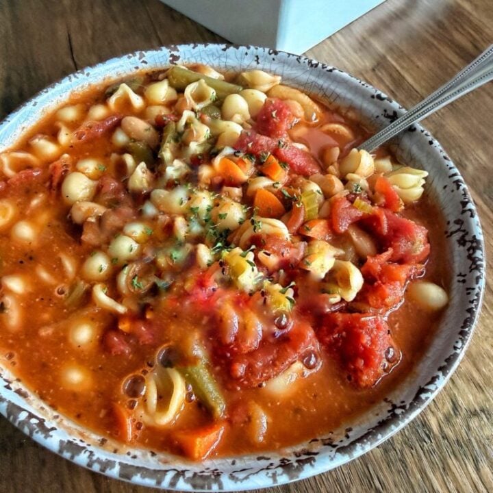 Minestrone soup
