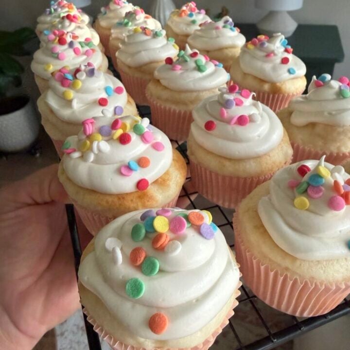 Wedding Cake Cupcakes