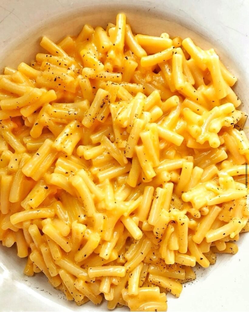 a bowl of classic Kraft macaroni and cheese dinner