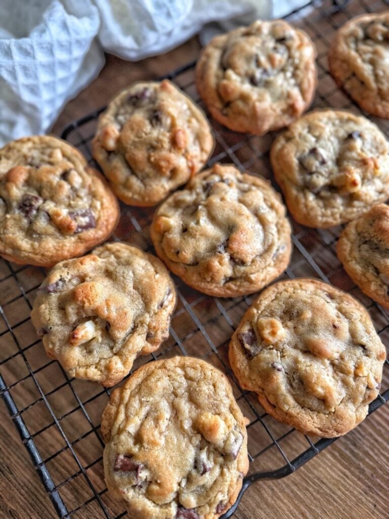 Royal Coconut Macadamia Chocolate Chunk Cookies